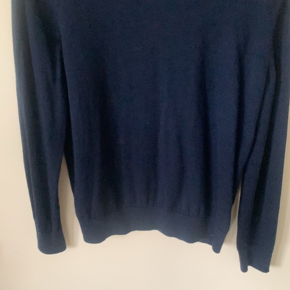 GAP 100% merino wool machine washable navy heather crew lightweight 2018 SZ M - Picture 2 of 9
